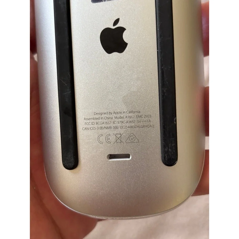 Apple Magic Mouse A1657 White Bluetooth Wireless Multitouch Mouse Used Tested